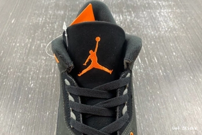 372 Pack 3 (2023) Vibrant Fear Retro Jordan CT8532-080 0802